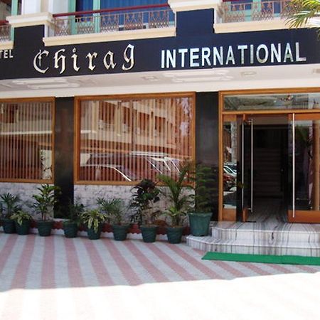 Hotel Chirag International Катра Екстер'єр фото