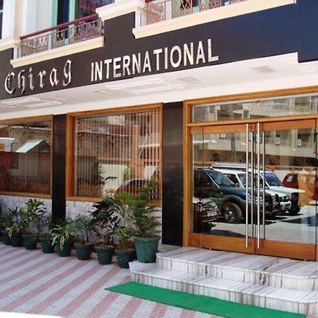 Hotel Chirag International Катра Екстер'єр фото